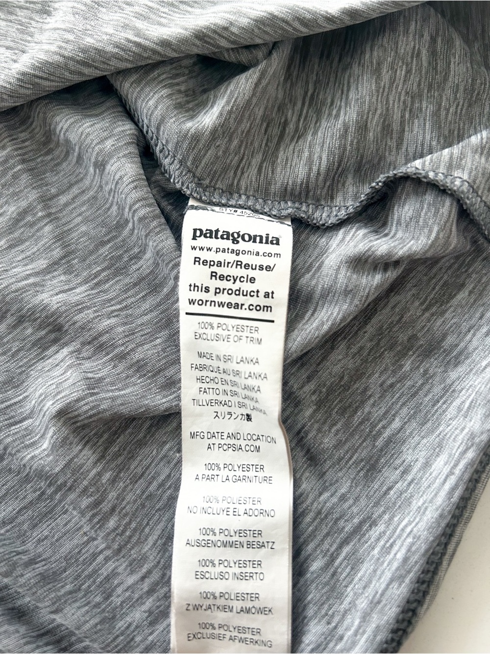Patagonia Capilene Cool Daily Graphic Long Sleeve Shirt Gray Womens Small - Picture 14 of 15